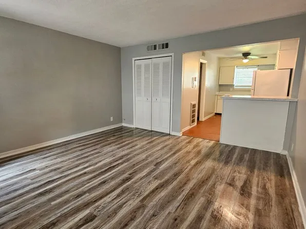 Woodward Park Apartments