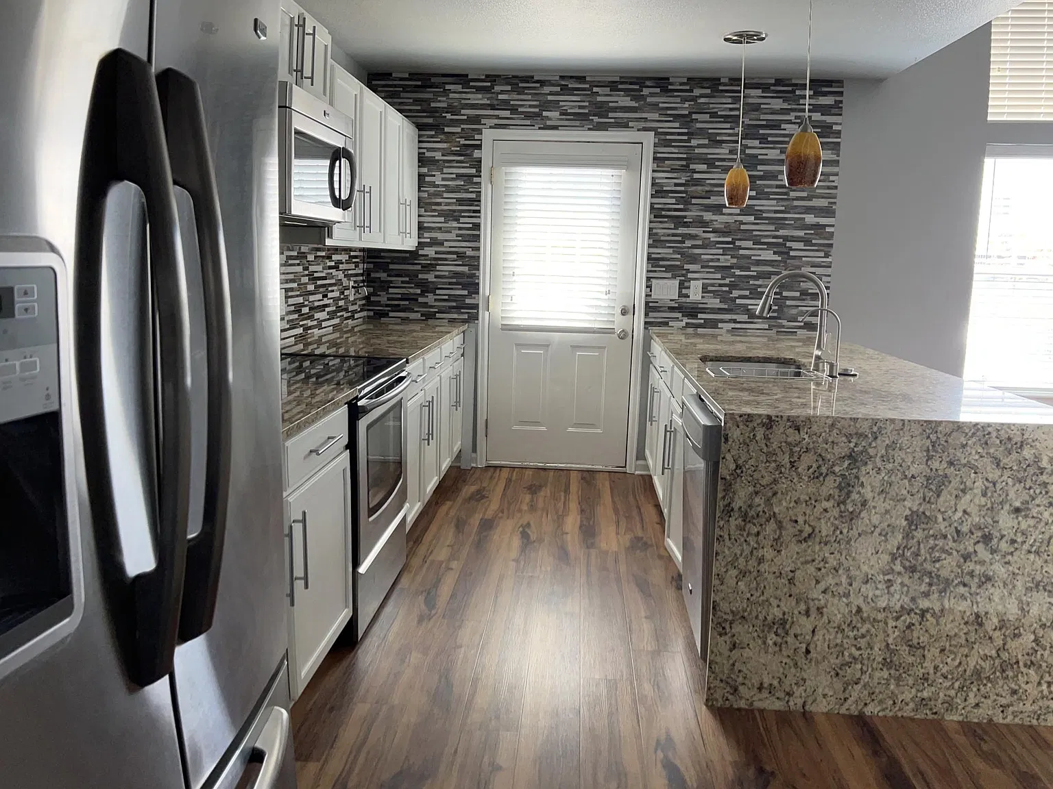 12184 Bannock Cir — Photo 4