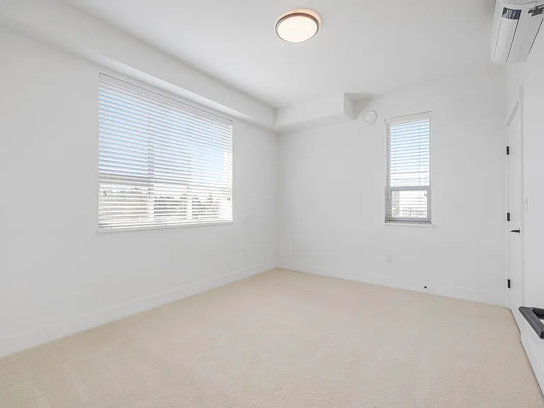 2180 Kelly Ave #1613 — Photo 20