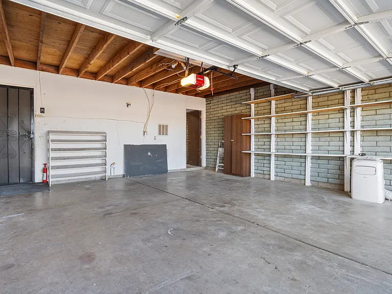2214 Santa Rosa Dr — Photo 27