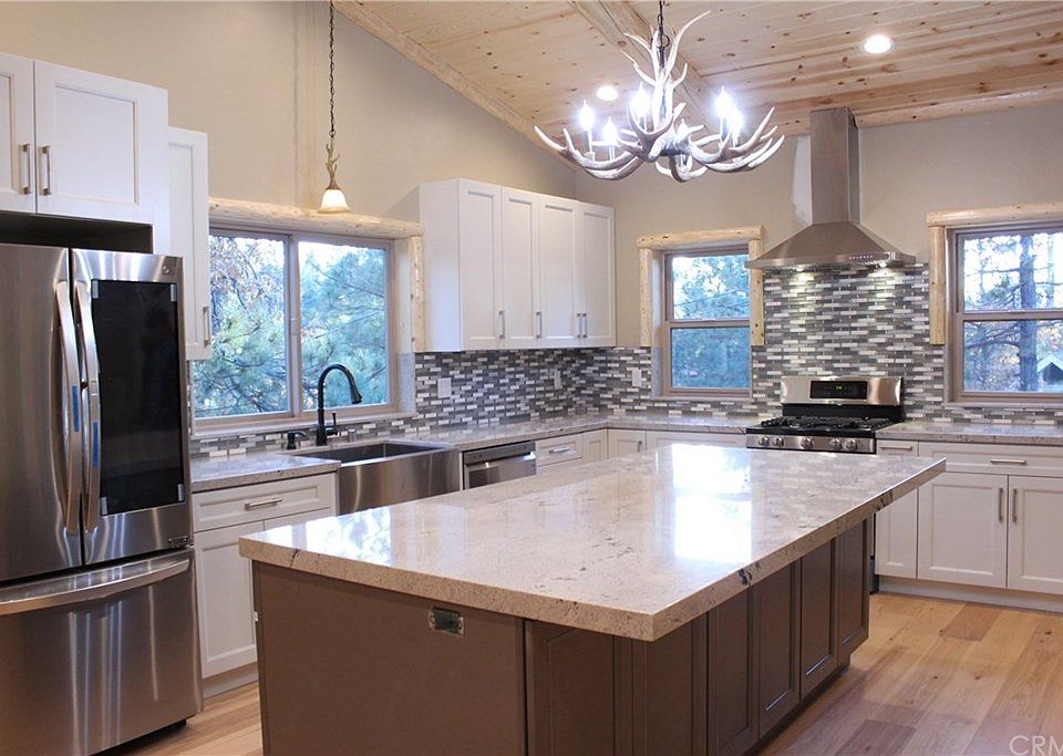 1st image of 569 Waynoka Ln