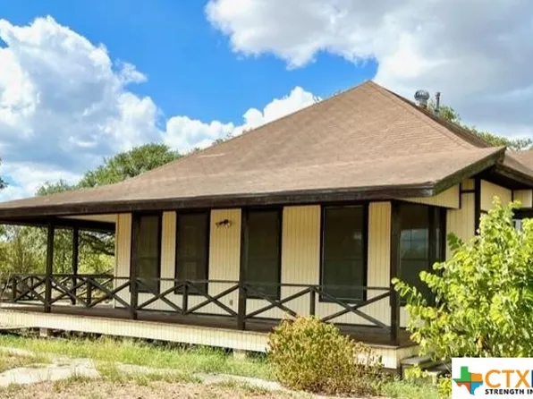 5158 Fm 3157, Cuero, TX 77954