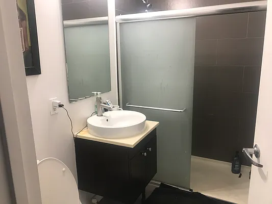 Rented by MySpaceNYC | media 8