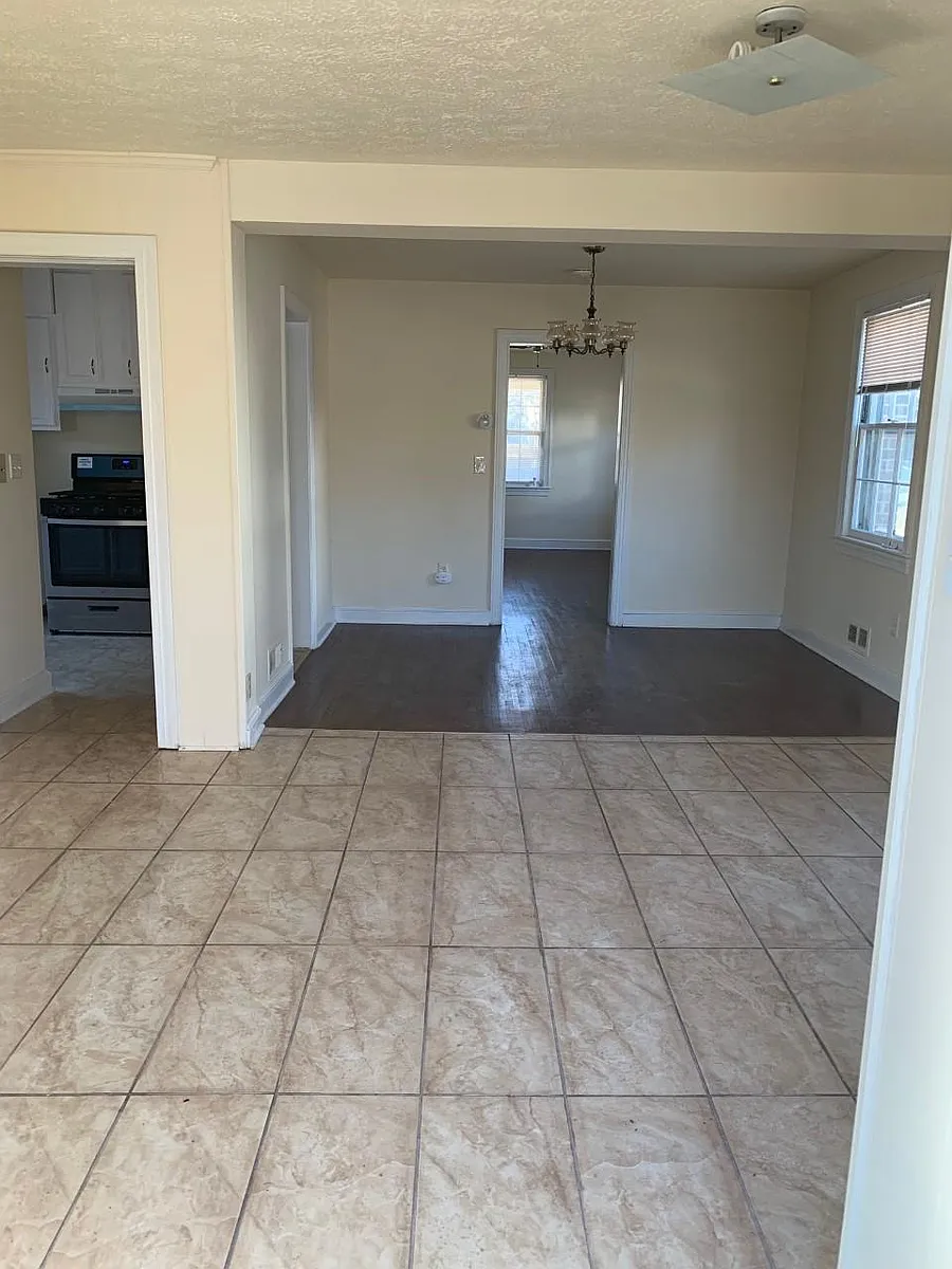 Building Photo - 13769 Travilah Rd #2