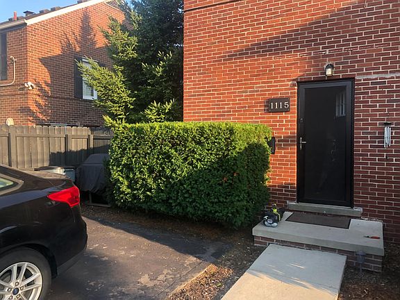 2nd image of 1111 Holland St