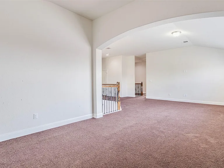5728 Siragusa Dr — Photo 24