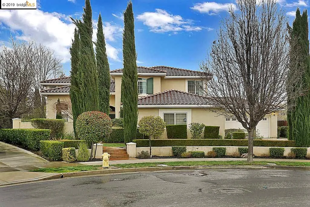 1002 Chianti Ct photo 1