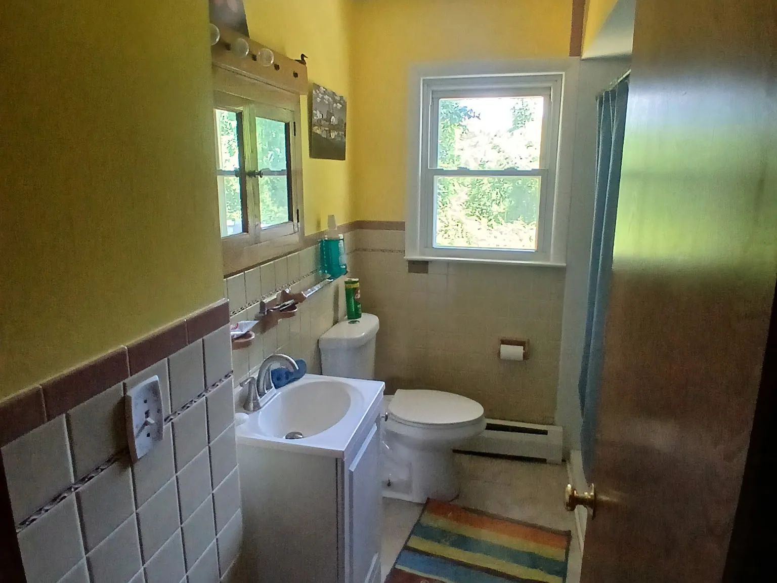3 bed, 960 sqft, $820 — Photo 2
