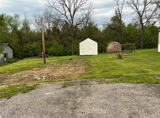 22 Petal St, Parkersburg, WV