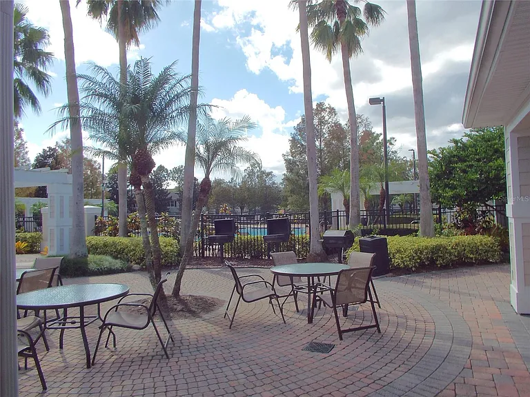 304 Southern Pecan Cir #208-208-208 — Photo 10