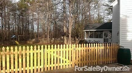 2nd image of 310 N Deerfield Cir