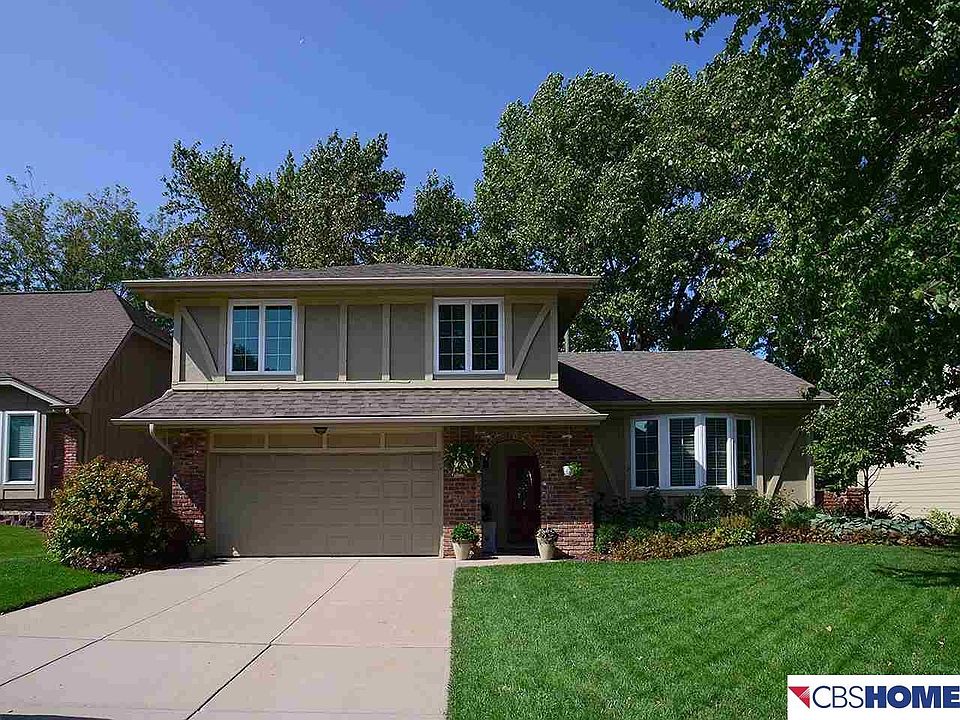 1st image of 1904 S 167th Avenue Cir