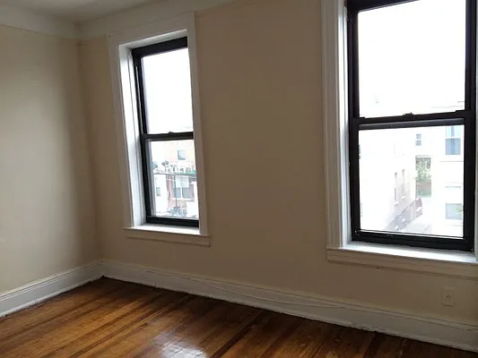 Rented by Astoria Park Realty Group Inc | media 5