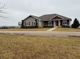 556 N 775th Rd, Lawrence, KS 66047