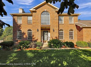 342 Crosswind Dr, Dimondale, MI 48821