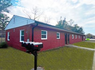 129 N 1st St #5, Spring Lake, NC 28390