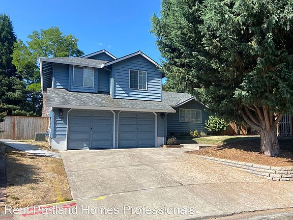 2nd image of 5033 NE Farmcrest St
