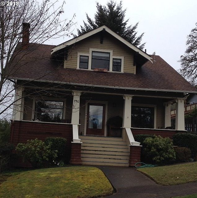 1st image of 746 NE Jackson St
