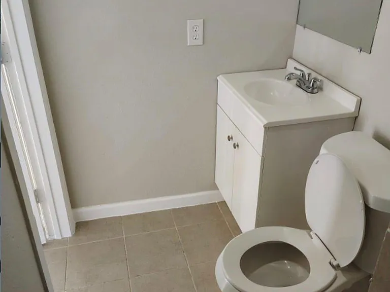7509 Touchstone St #B — Photo 8