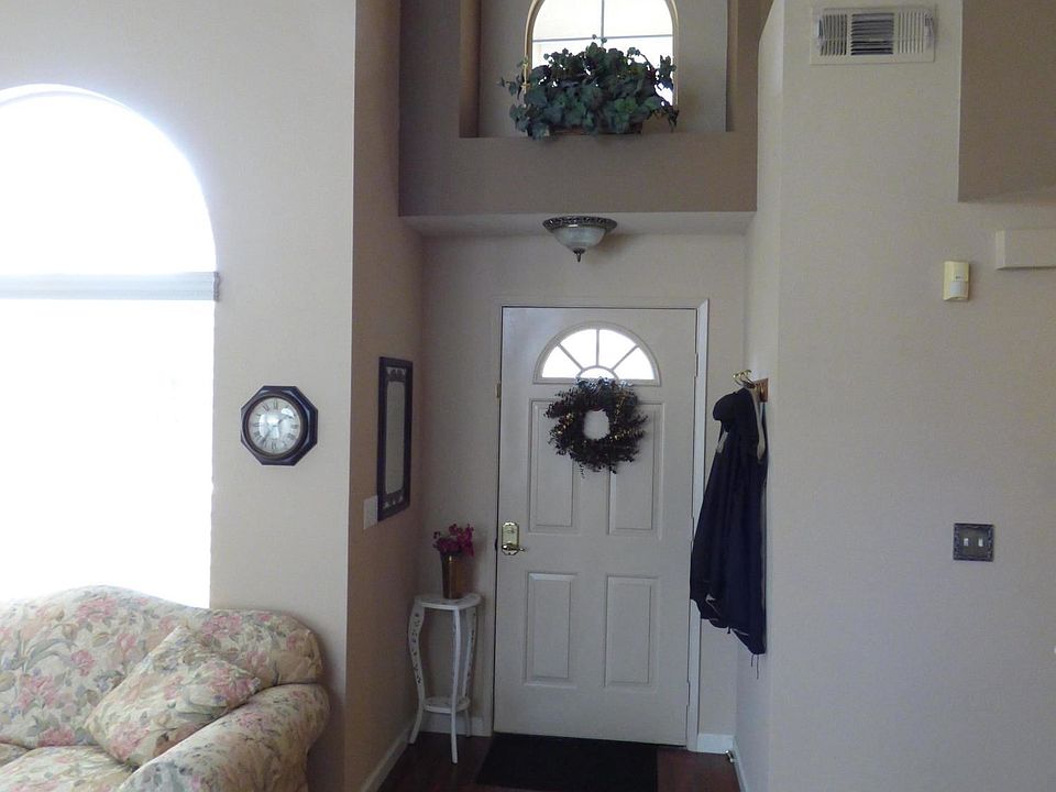 1st image of 629 Northbrook Dr
