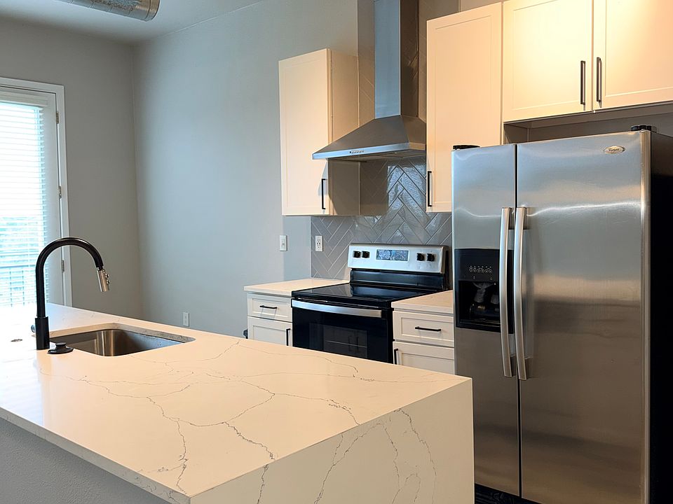 1st image of 2279 Briar Forest Dr #4461