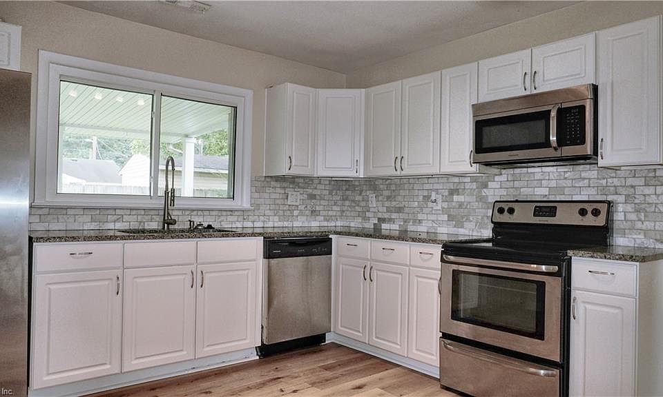 1st image of 3401 Woodsman Ln