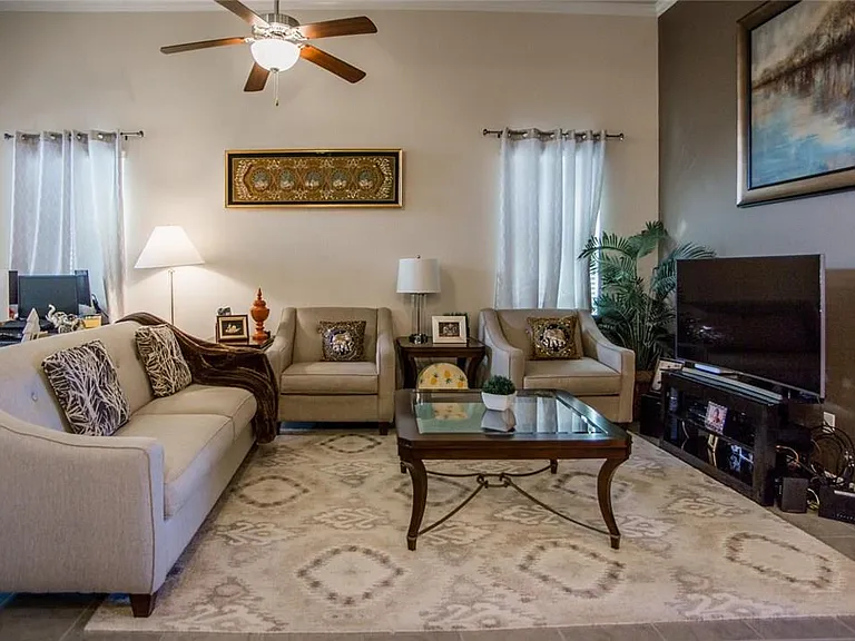 145 Pincea Pl — Photo 3