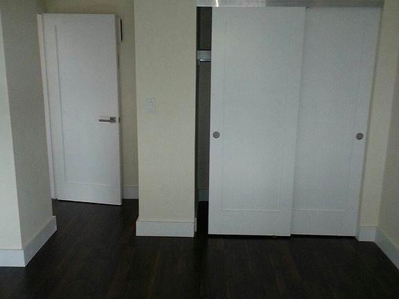 3rd image of 10440 Queens Blvd #22E