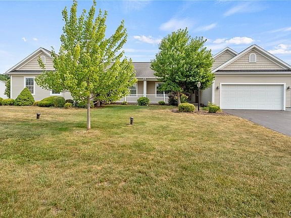 3rd image of 3778 Pegasus Cir