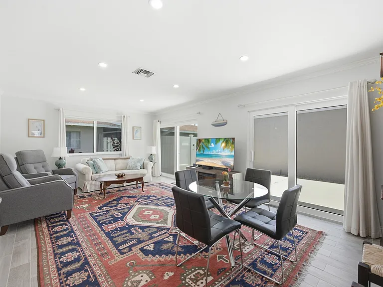 14832 Wildflower Ln — Photo 5