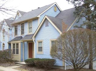 7 Mourning Dove Ct, Hackettstown, NJ 07840