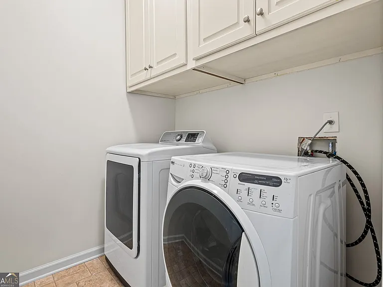 7911 Brass Lantern Dr — Photo 12