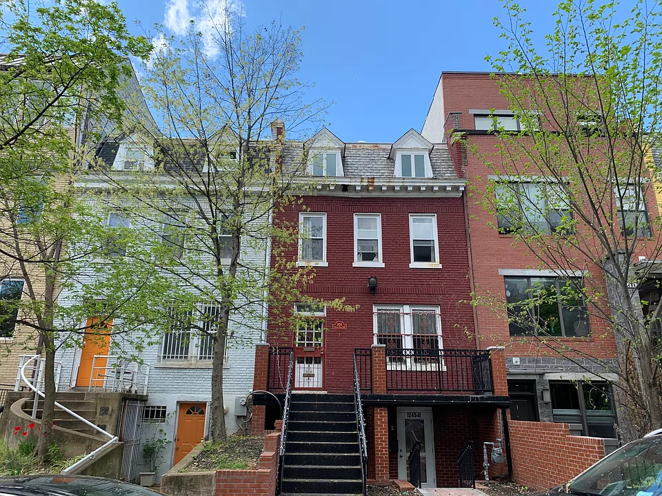 2454 Ontario Rd NW #2