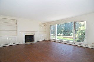 3rd image of 231 Ahwahnee Ln