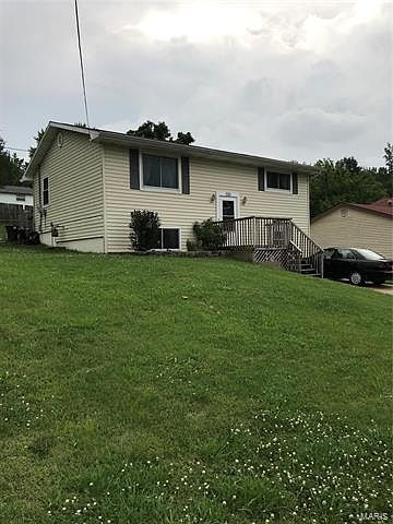 1st image of 520 Lyndhurst Dr