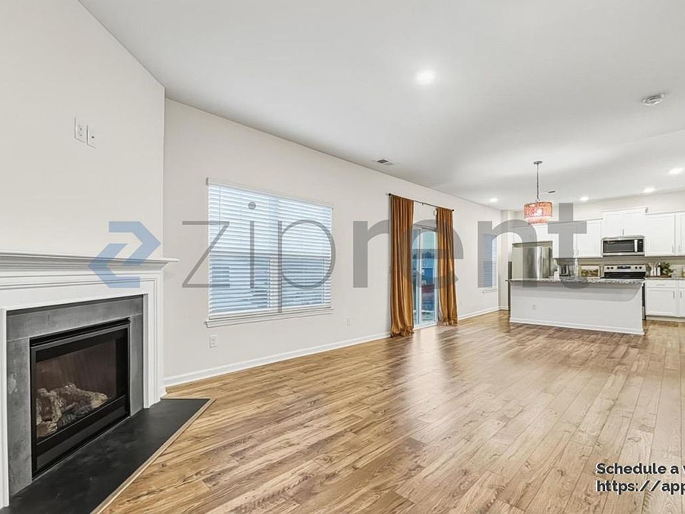 1st image of 12166 Lillibridge Crossing Ln