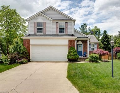 600 Canterbury Ln, Northfield, OH, 44067