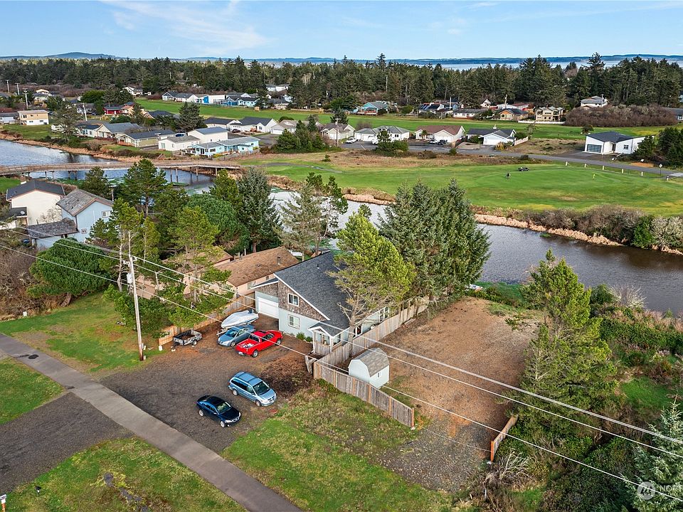1st image of 512 Point Brown Avenue NE