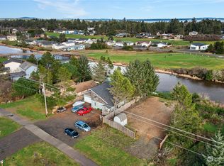512 Point Brown Ave NE, Ocean Shores, WA