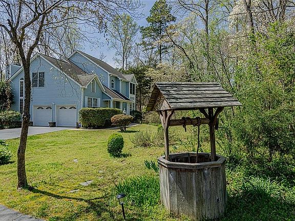 2nd image of 5107 Bridges Creek Dr
