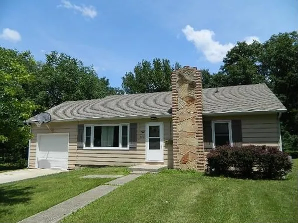 602 E Jackson St, Albany, MO 64402