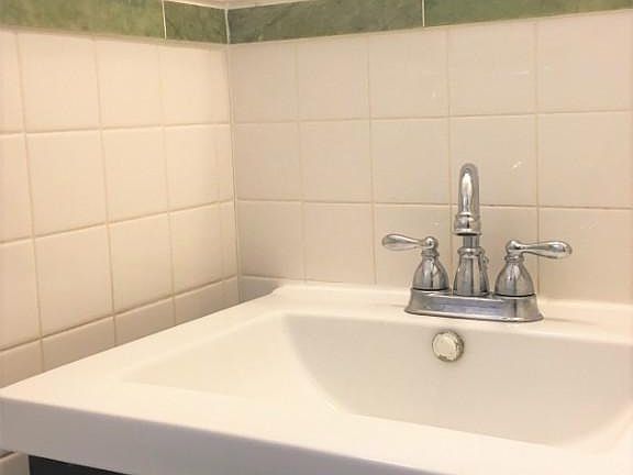 4th image of 31 Ocean Pkwy APT 1J