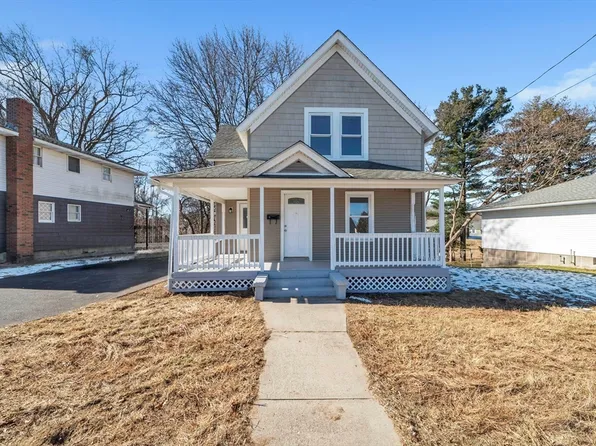 391 West Ave, Ludlow, MA 01056