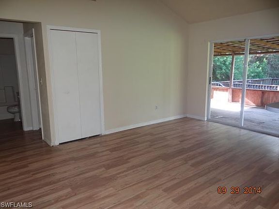 4th image of 2591 Golden Gate Blvd E