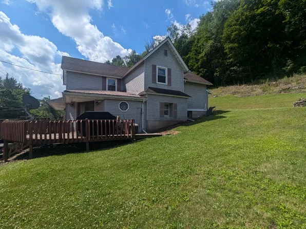 24 5th St, Galeton, PA 16922