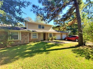 19639 Maple Ln, New Caney, TX 77357