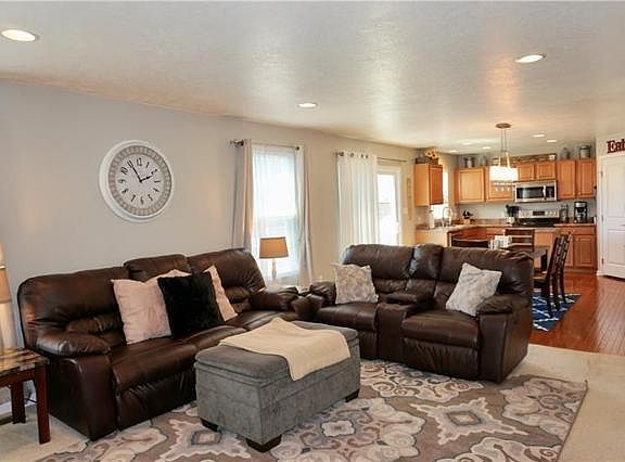4th image of 3006 Brown Sugar Ct