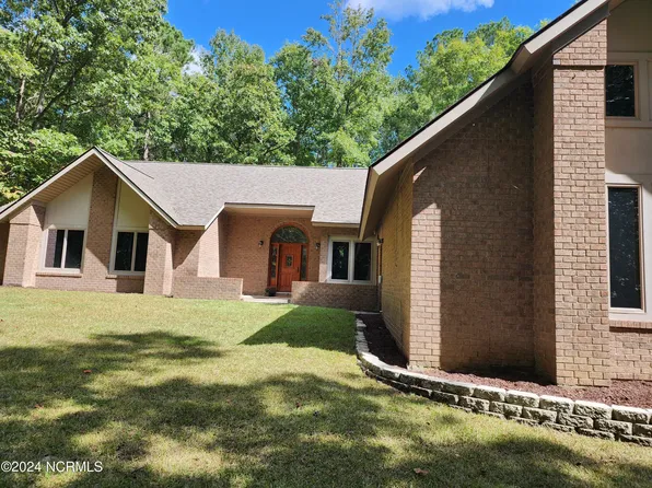 451 Forest Glen Lane, Pollocksville, NC 28573