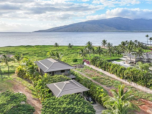2nd image of 860 S Kihei Rd