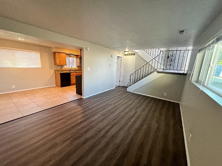 5875 S Highland Dr — Photo 17